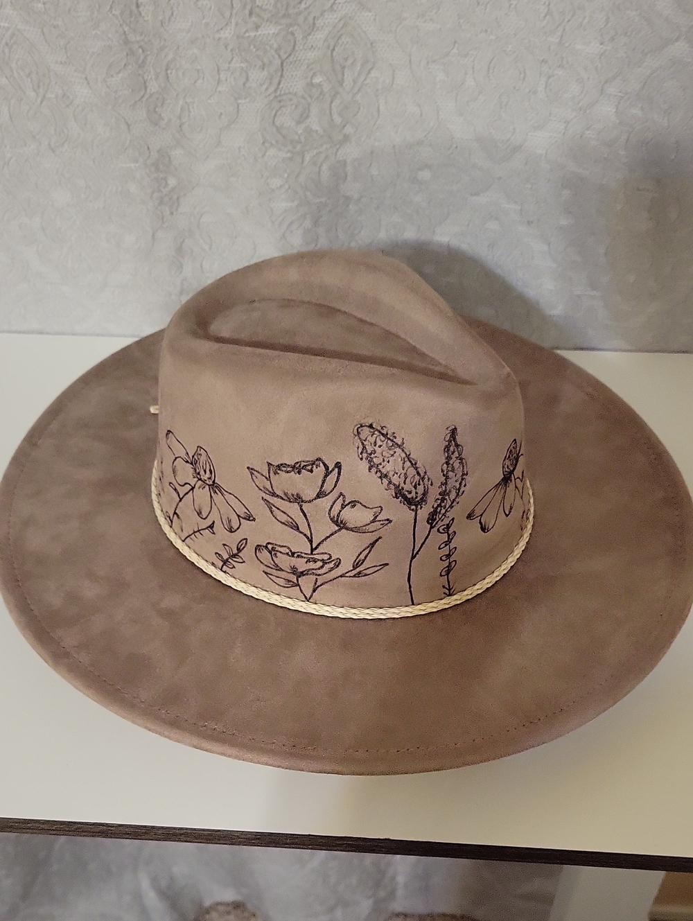 Hand Burned Floral Vegan Suede Wide-Brim Hat - Grayish Brown